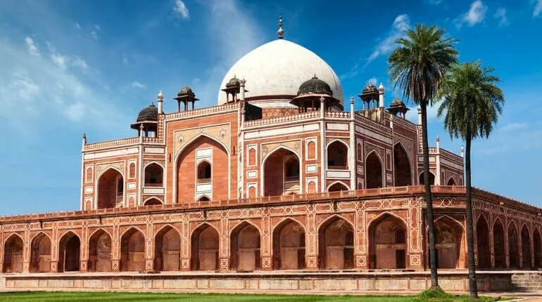 how to go Humayun's Tomb
